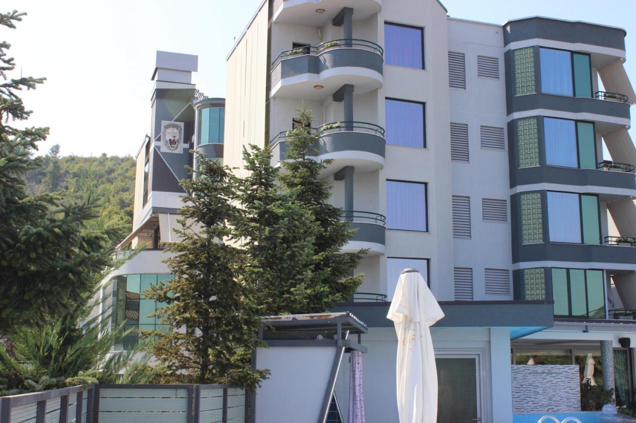 Luander Hotel Tirana Exterior photo