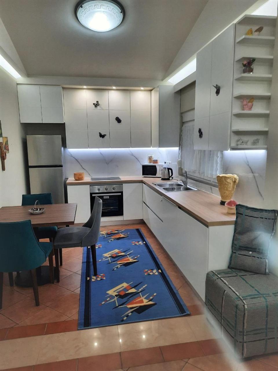 Luander Hotel Tirana Room photo