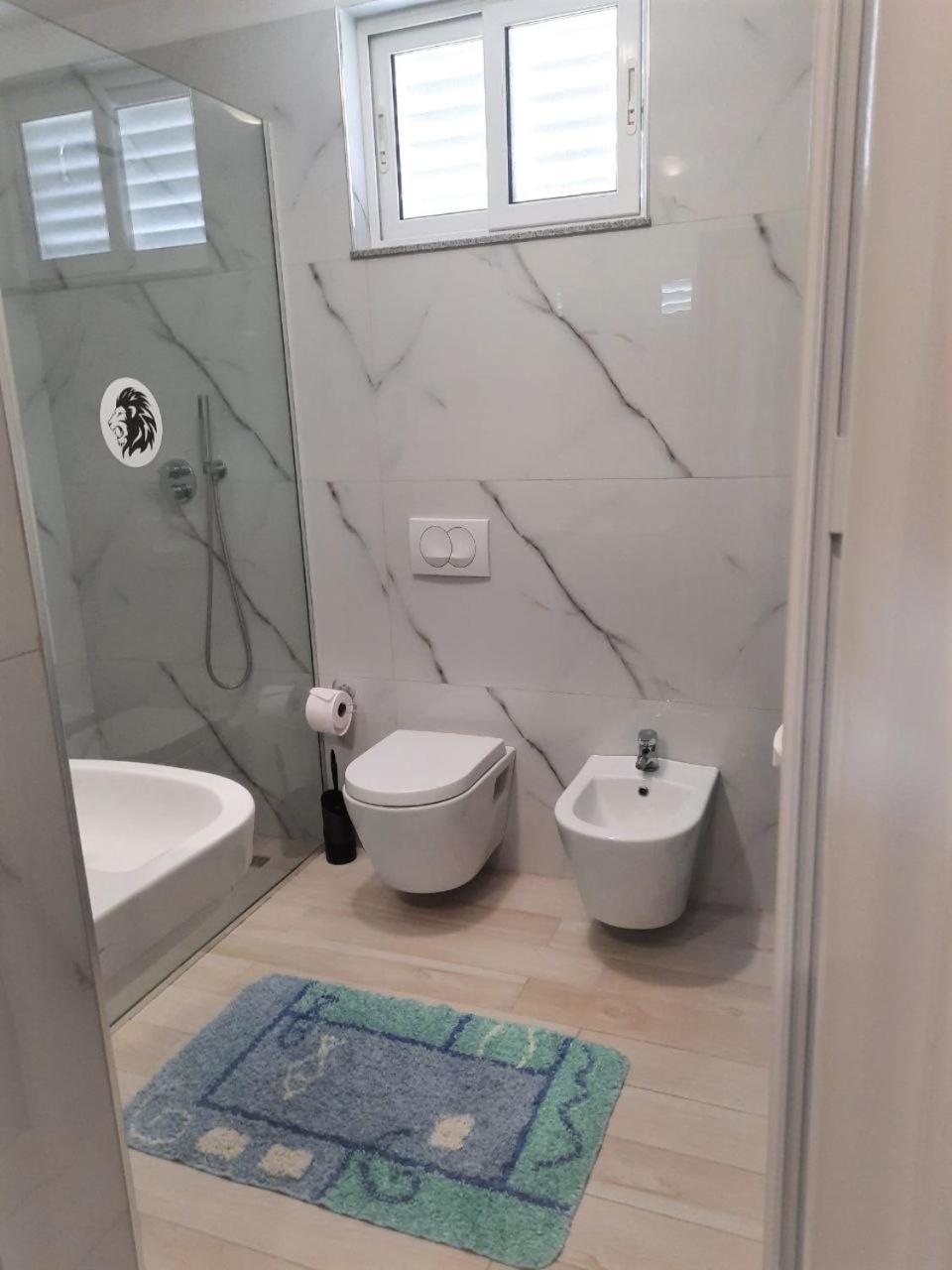 Luander Hotel Tirana Room photo