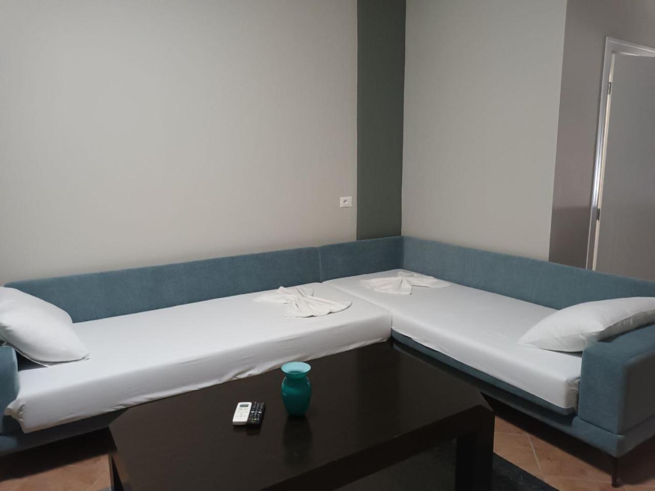 Luander Hotel Tirana Room photo