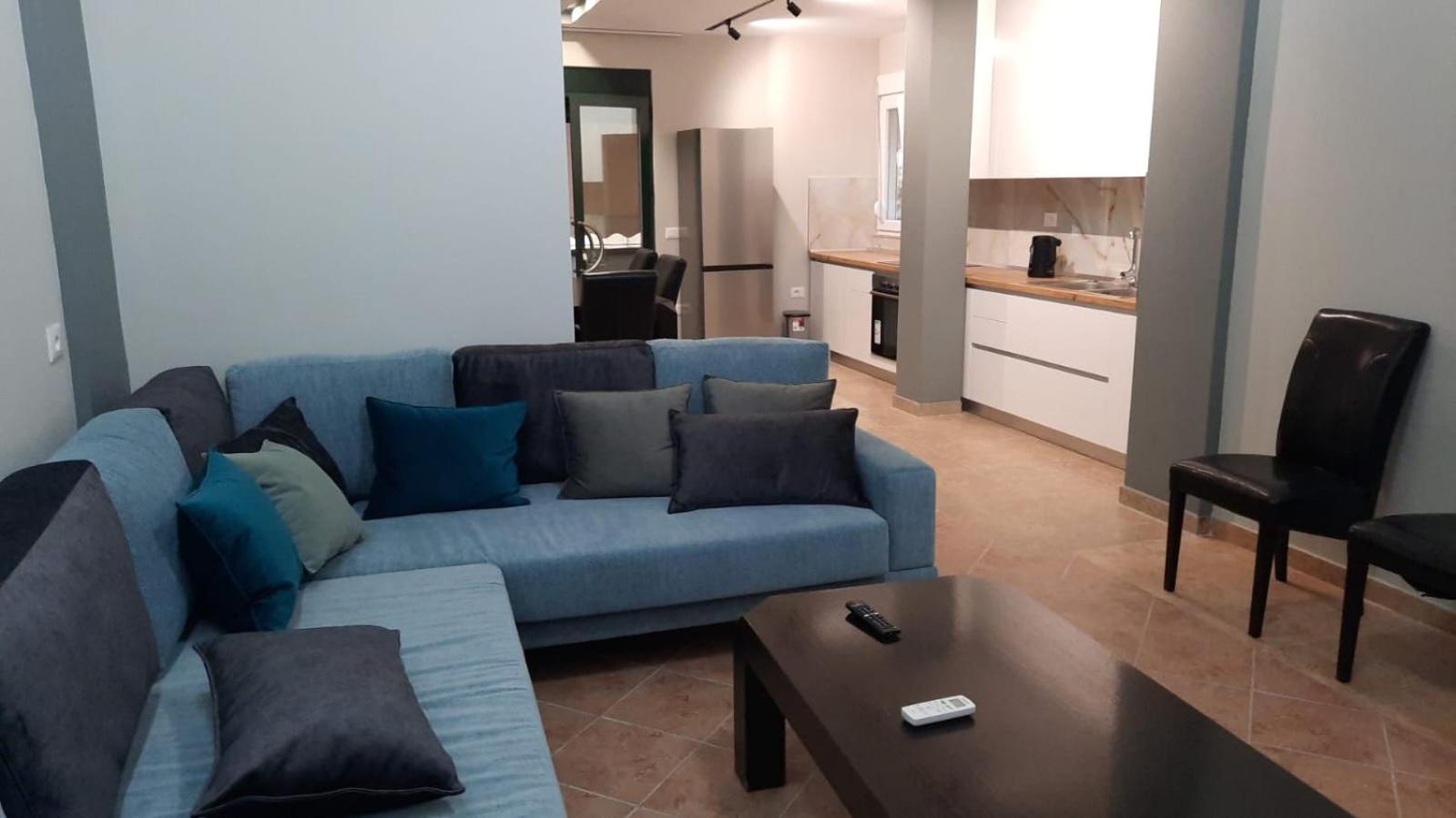 Luander Hotel Tirana Room photo