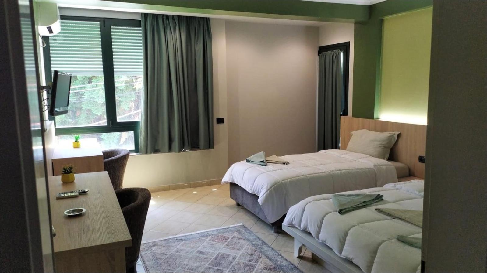 Luander Hotel Tirana Room photo