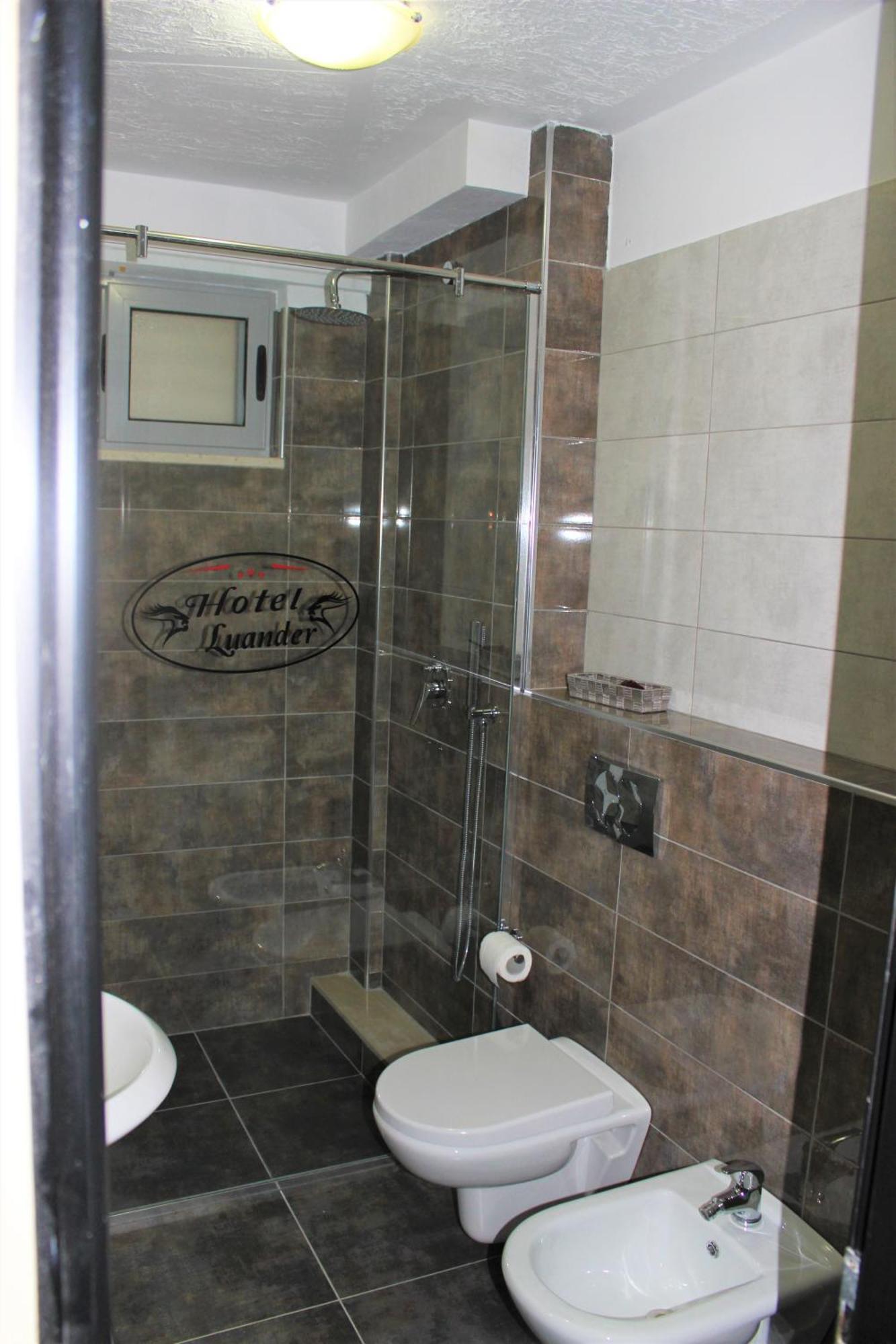Luander Hotel Tirana Room photo